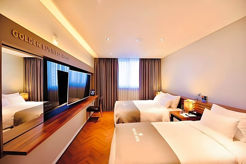 Golden Business Hotel