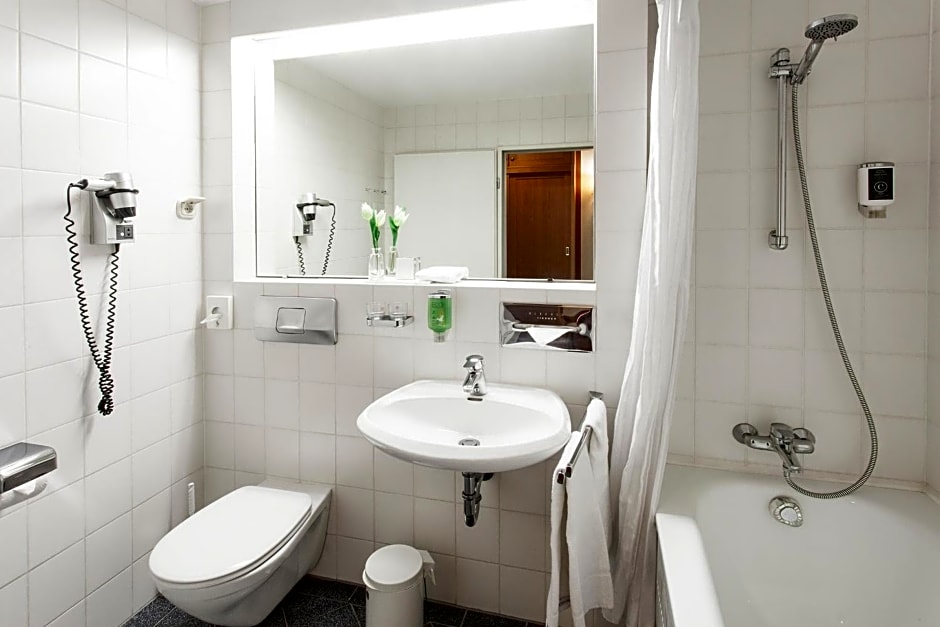 Tripinn Bristol Hotel Mainz
