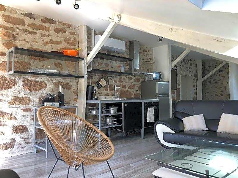 Ecuries de Saint Maurice- Maison d'hôtes de Gondou