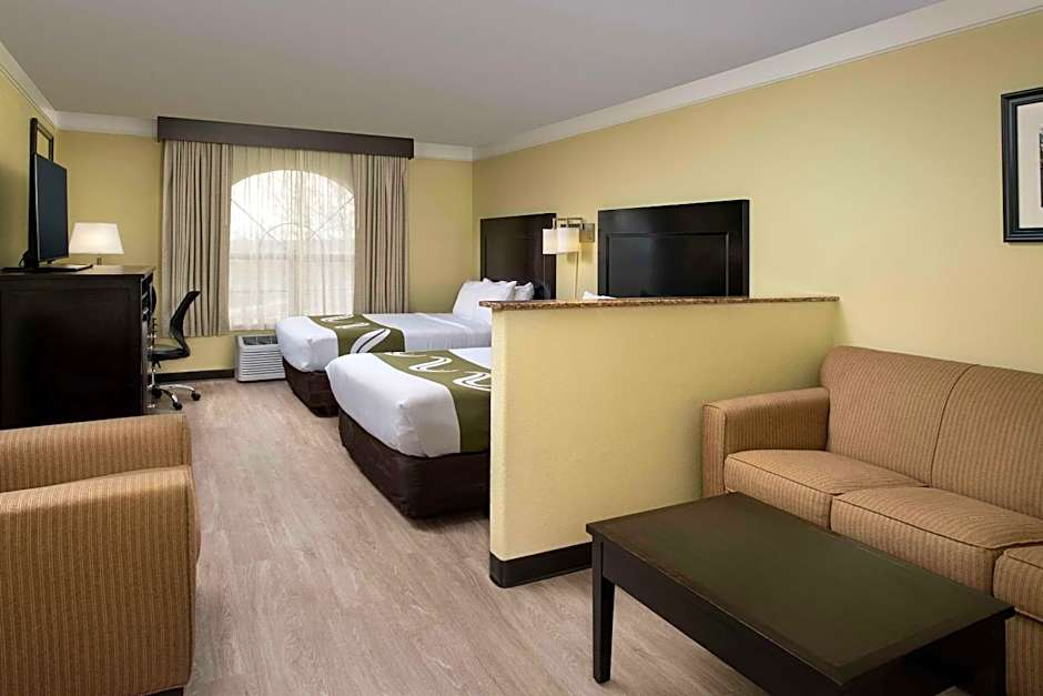 Quality Inn & Suites Gallup I-40 Exit 20