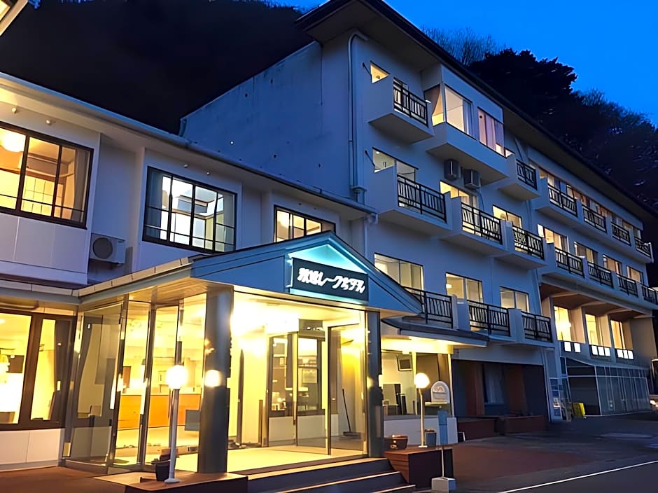 Shoji Lake Hotel
