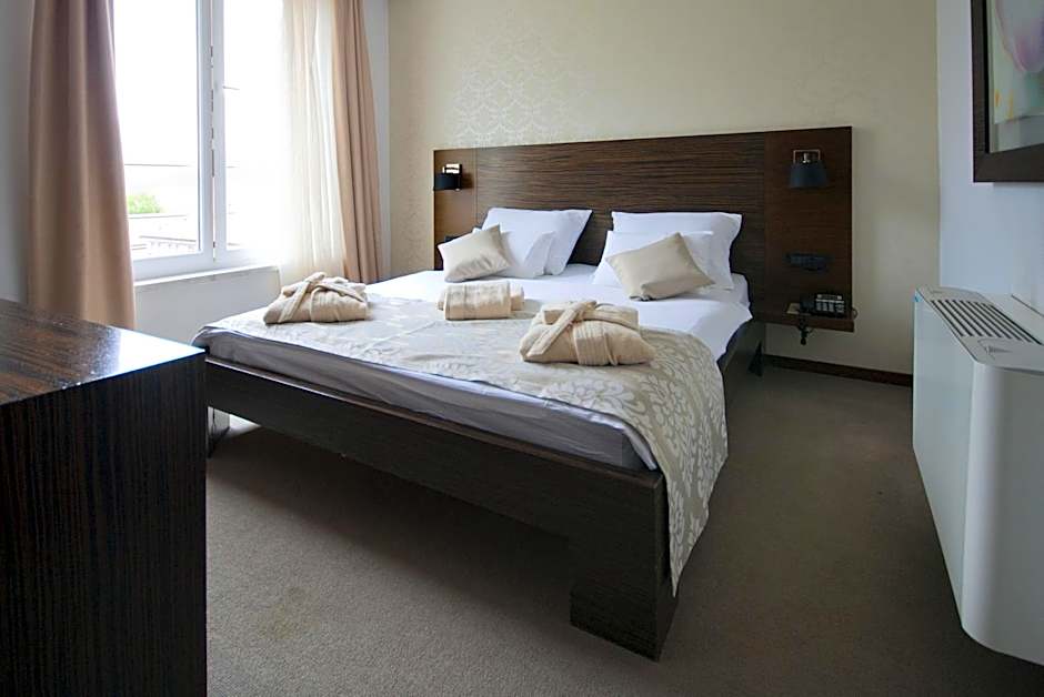 Hotel Gold Club