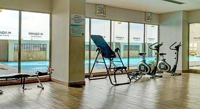 OYO Life 92548 M-square Apartment By Lins Pro