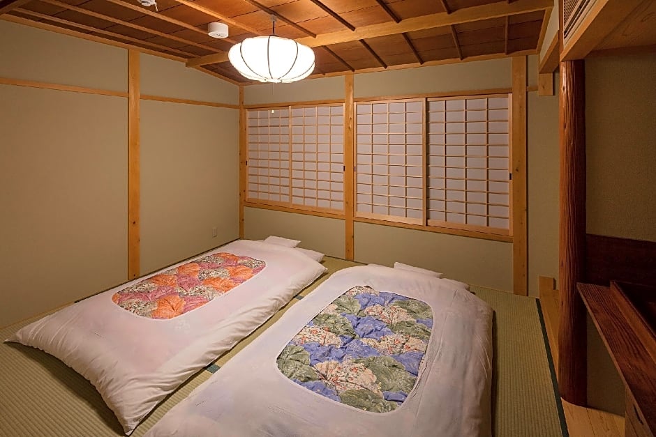 Garaku-an