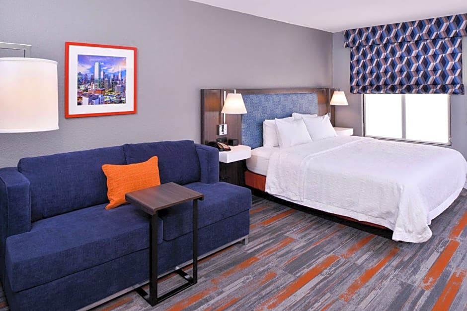 Hampton Inn By Hilton & Suites Legacy Park-Frisco