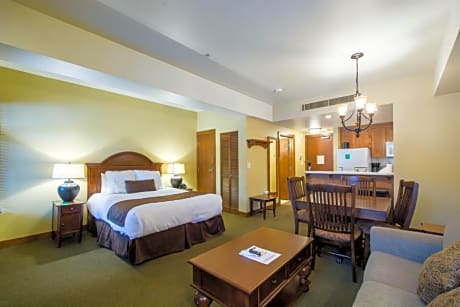 Sundial Lodge Studio