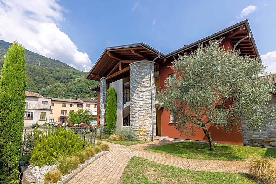 Spluga "Relax & Apartaments" by Alfio Colombo