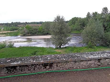 Suite with River View