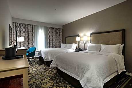 Queen Room with Two Queen Beds - Mobility and Hearing Access/Non-Smoking