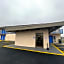 Super 8 by Wyndham Paducah I-24 Exit 4