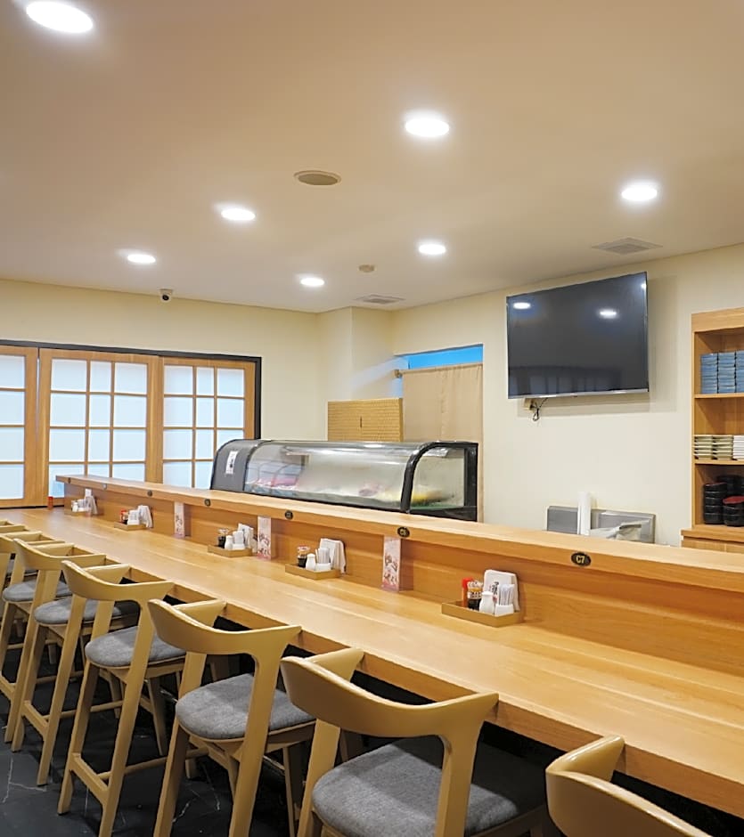 Asuka Hotel MM2100 Industrial Town