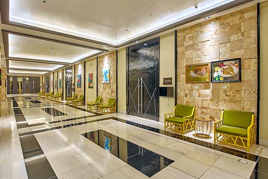 Summit Hotel Tacloban