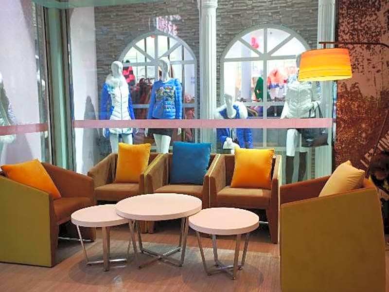 IU Hotel Neijiang High-speed Passenger Terminal Qiujiazui Overpass