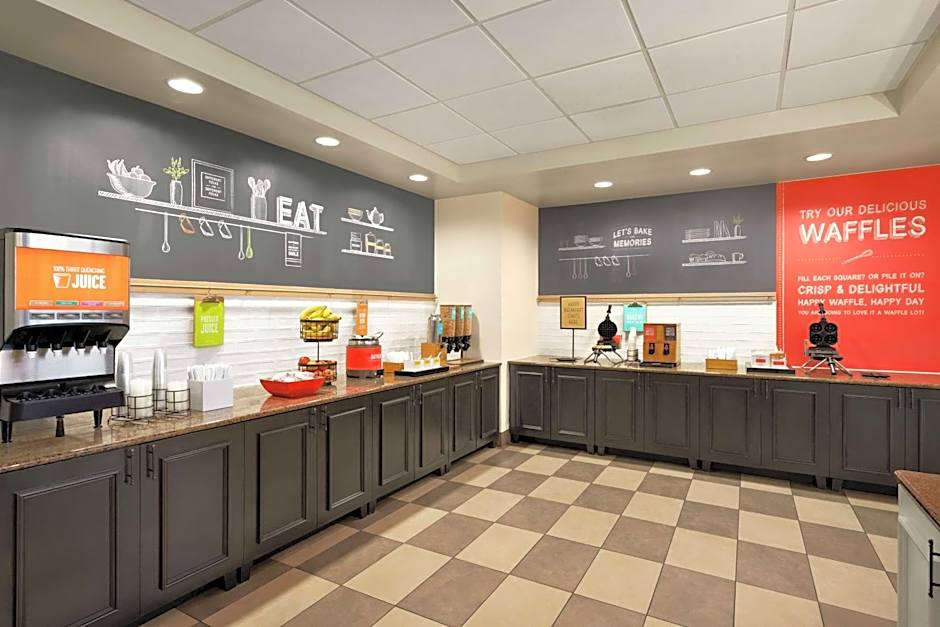 Hampton Inn By Hilton And Suites Exeter