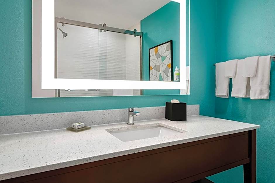 La Quinta Inn & Suites by Wyndham Montgomery