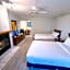 Lake Bluff Inn and Suites