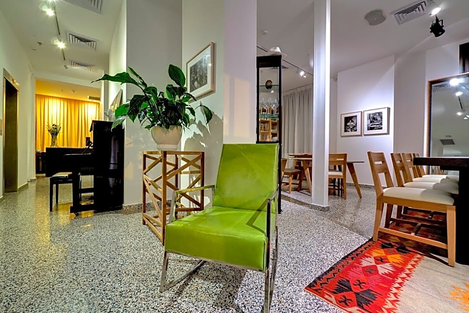 Villa Rothschild by Zvieli Hotels