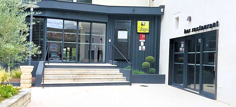 La Chartreuse Logis Hotel Restaurant