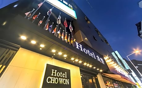 Busan Seomyeon Chowon Hotel