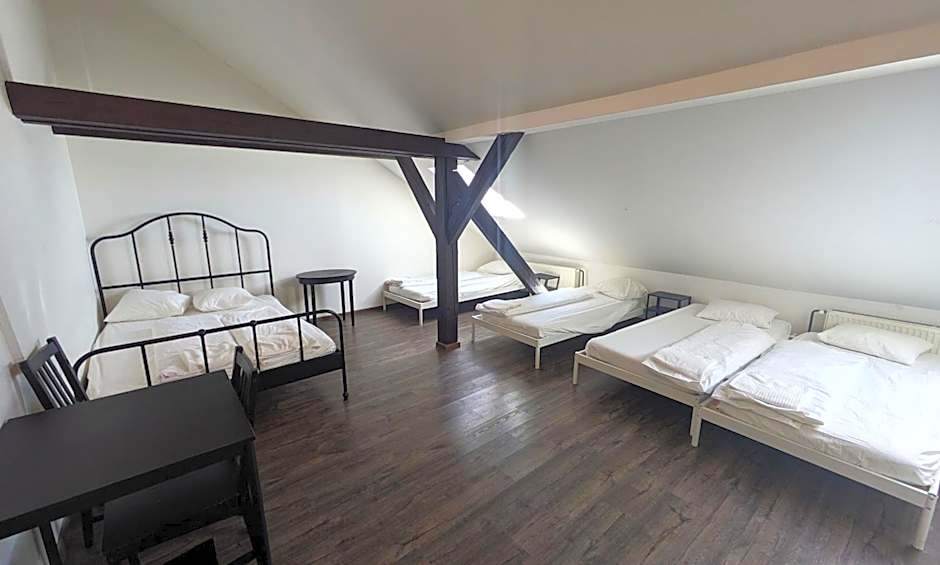 Clown and Bard Hostel