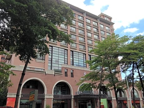 Academy Hotel