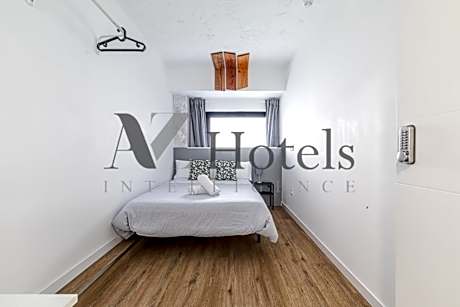 Standard Double Room with Shared Bathroom