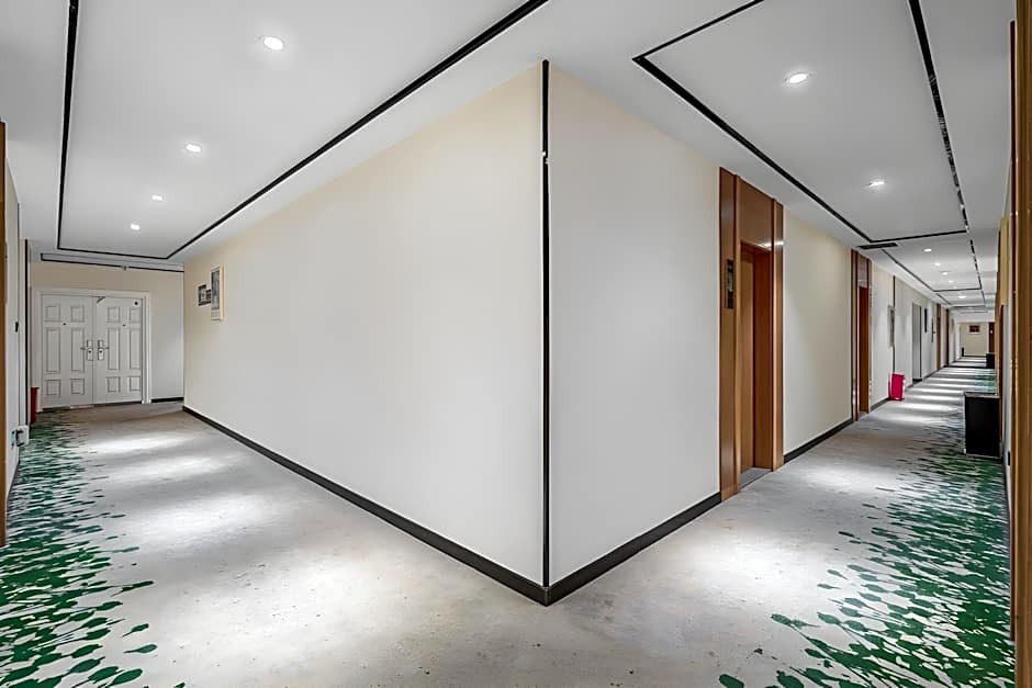 GreenTree Inn Kunming Nanping Walking Street