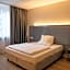 Diamonds Hotel