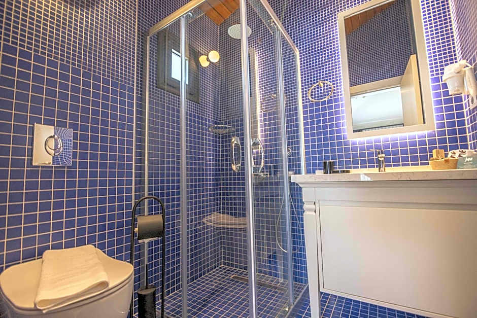 June Alaçatı Adult Only