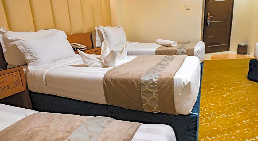 Grand Zowar Hotel