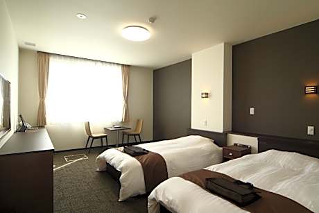 Superior Twin Room - Non-Smoking
