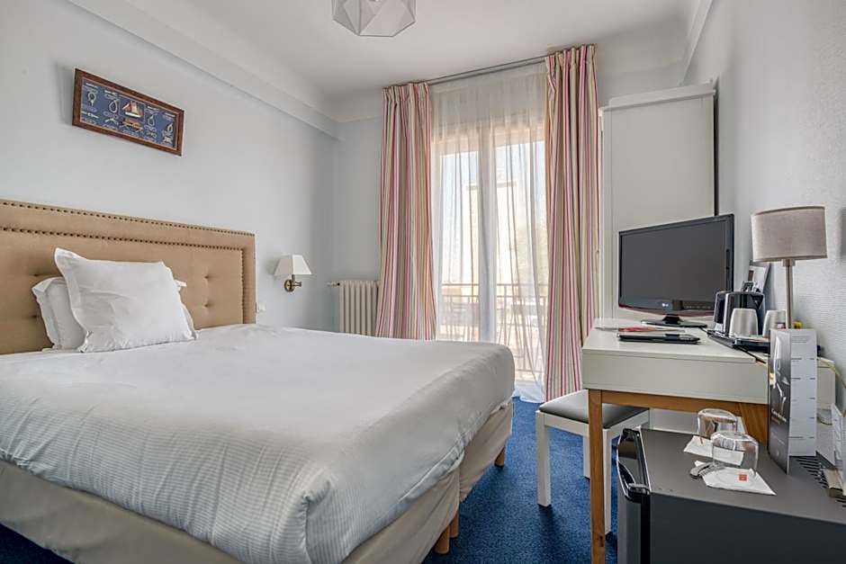 Hotel Le Berry Saint-Nazaire