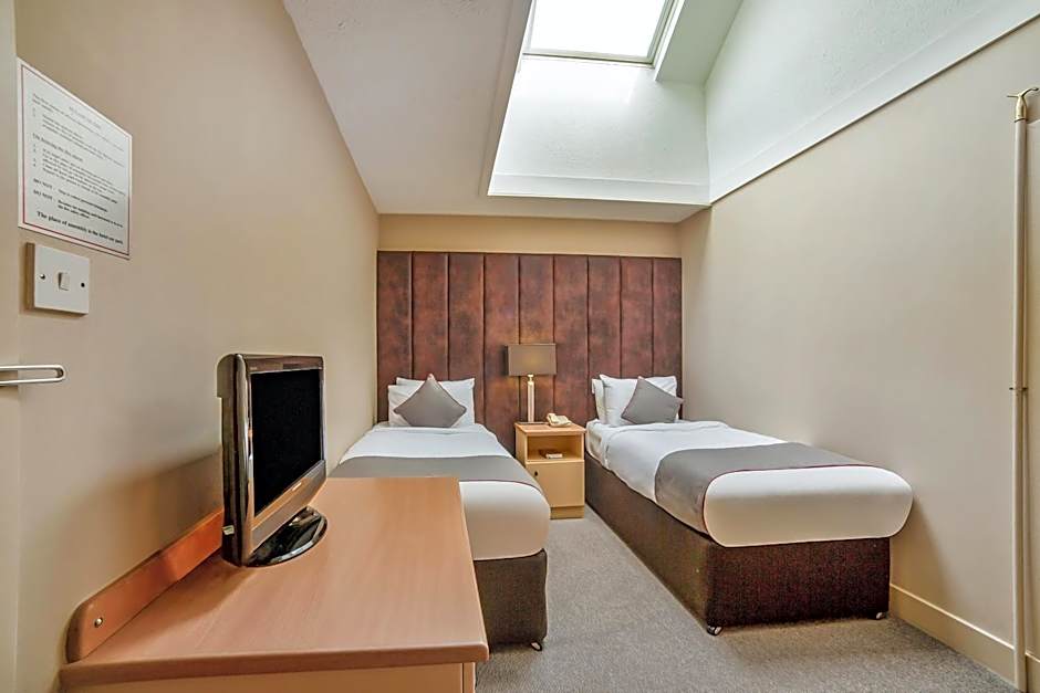 Brentwood Aberdeen City Centre near Union Street