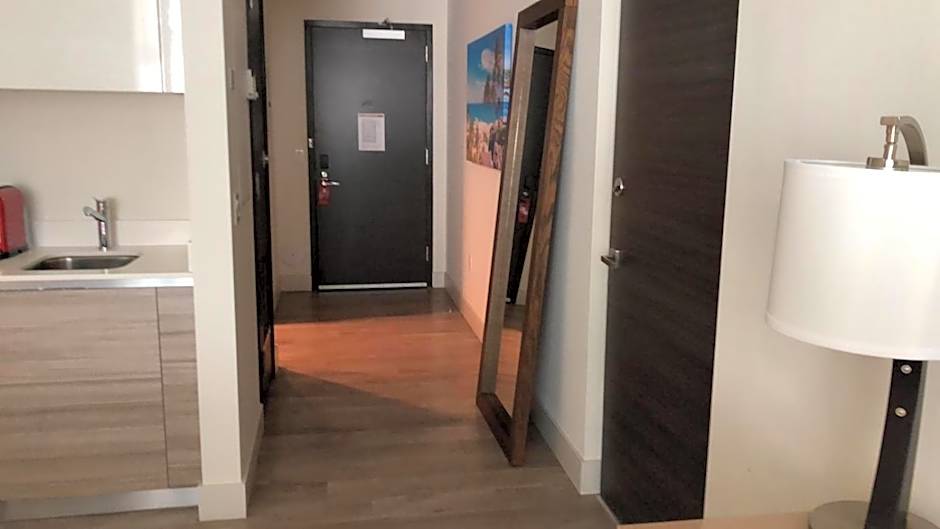 Global Rent Apart - Costa Hollywood