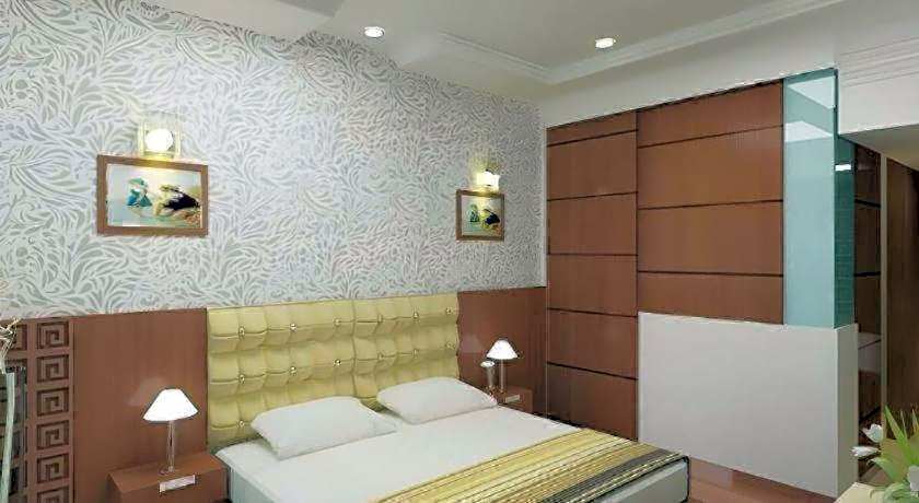 Hotel Signature Grand