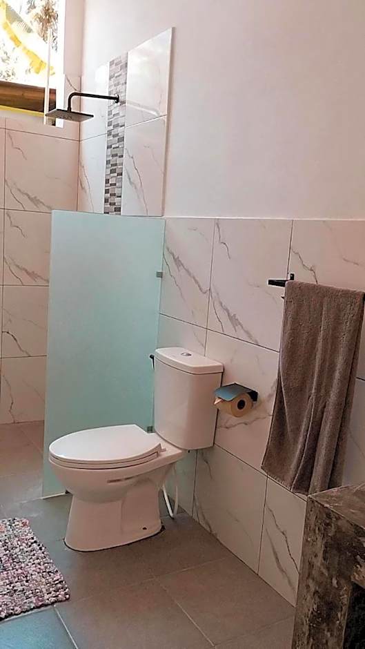 Villa Green House A tropical central 2-BR villa