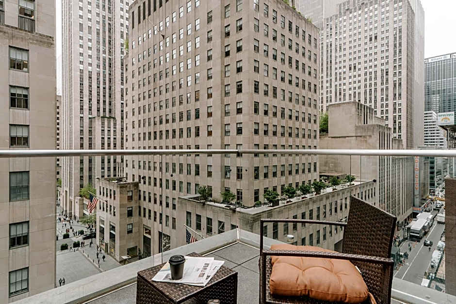 The Jewel, a Club Quarters Hotel, Opposite Rockefeller Center