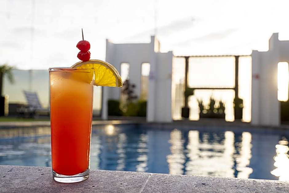 Hotel Real Plaza