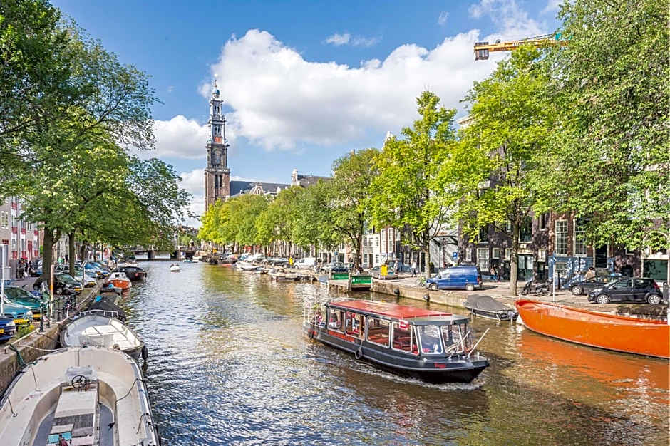 Amsterdam Lake Hotel