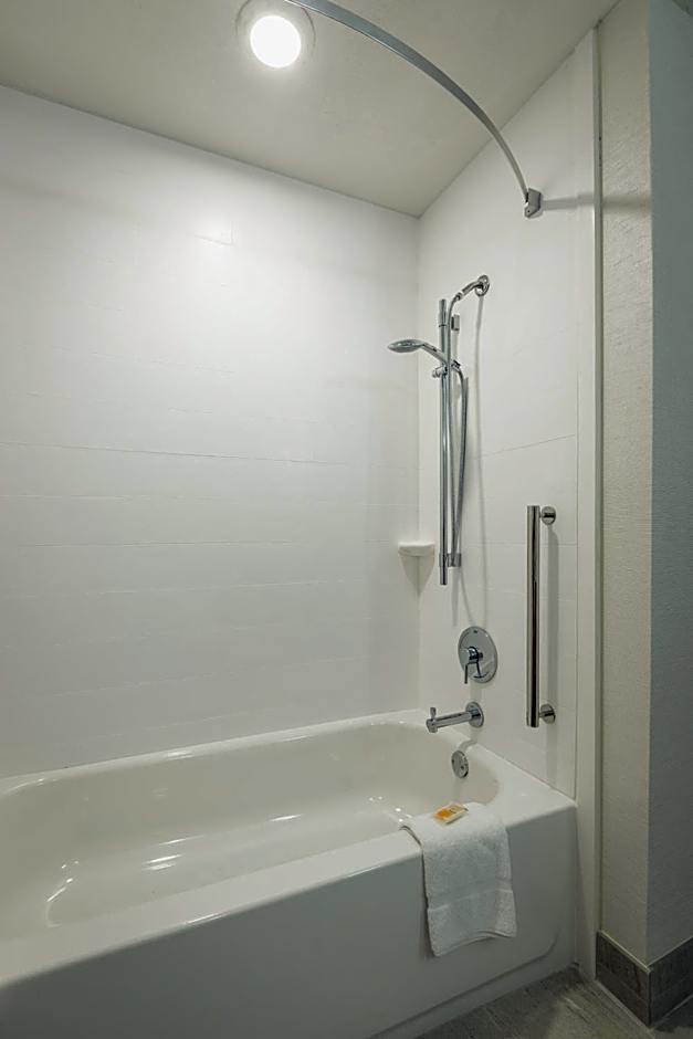 Holiday Inn Hotel and Suites Peachtree City By IHG