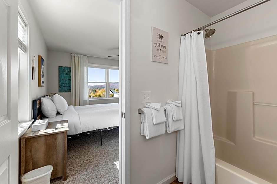 Amazing Mountain Views Lake Placid & 1980 Olympic Center