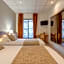 Hotel Busby