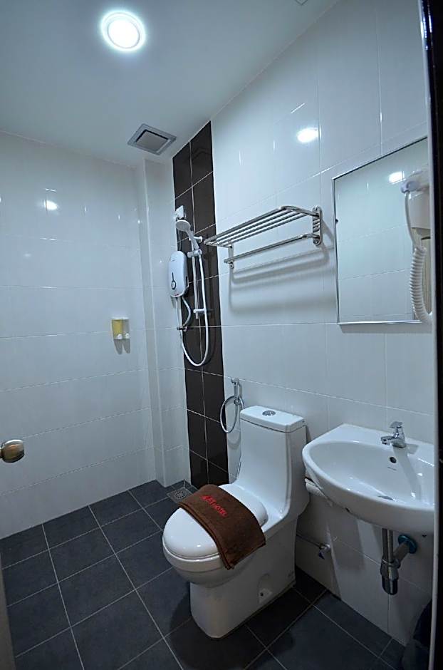 Ast Hotel