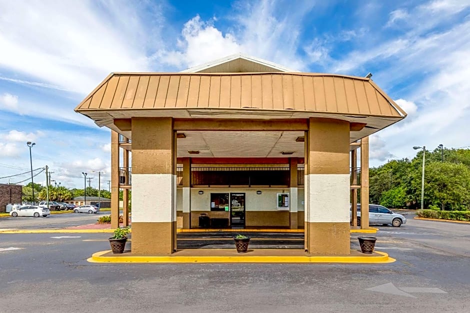 Rodeway Inn Fairgrounds-Casino