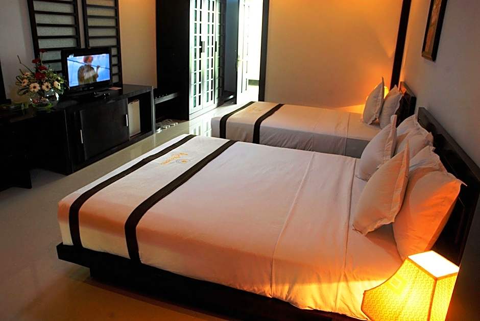 Kaya Hotel