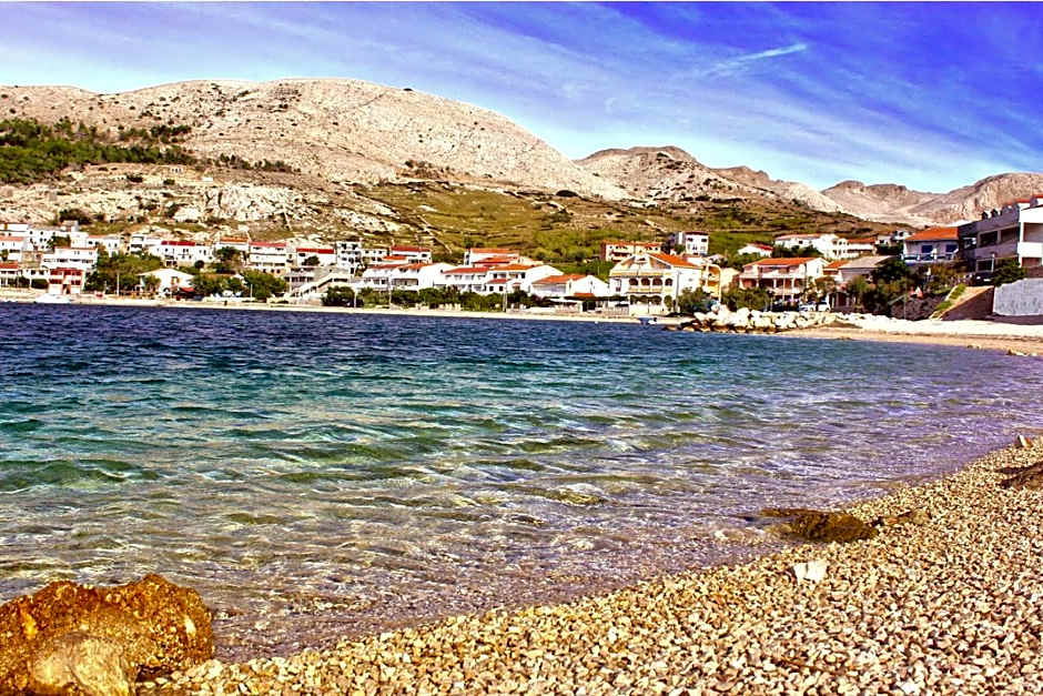 Mladen 2 with seaview