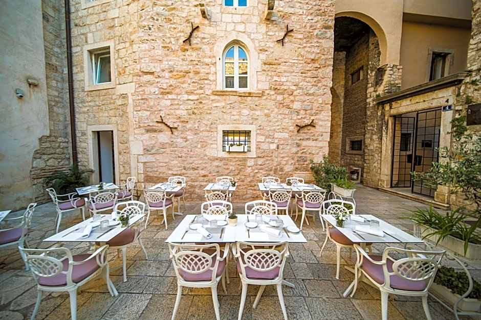 Hotel Vestibul Palace & Villa - Small Luxury Hotels Of The World