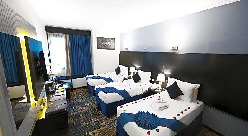 Grand plaza al Madinah