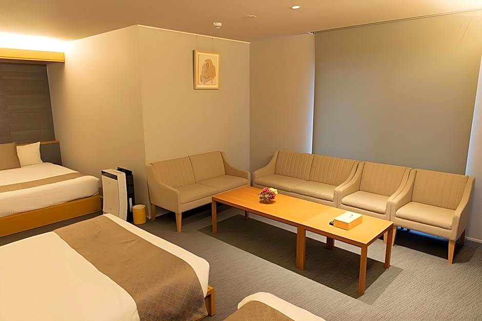 GRAND BASE Nagoyaeki Nishi