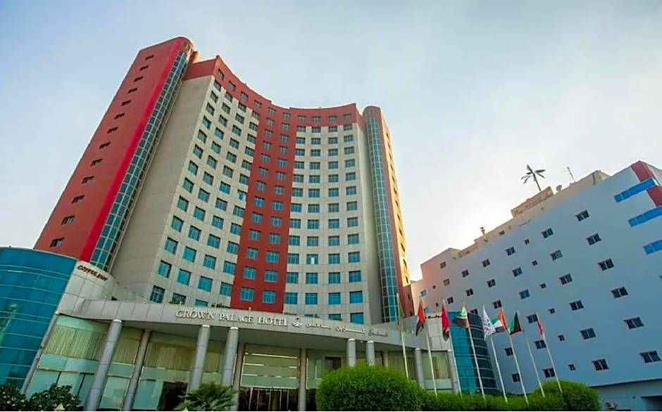 Crown Palace Hotel